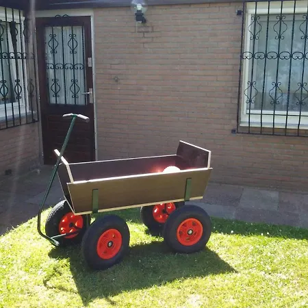 בית נופש Vacation Zwaantje #bl69 קלאנטסהוך